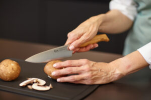 Emmi kocht einfach mit Messer Kochmesser 16 cm Pilze schneiden